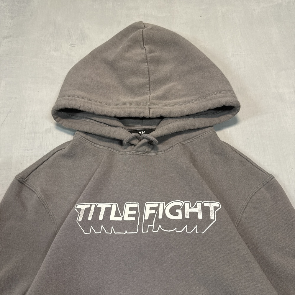 Printed H&M Men's pullover hoodie Y2K Grey Size M